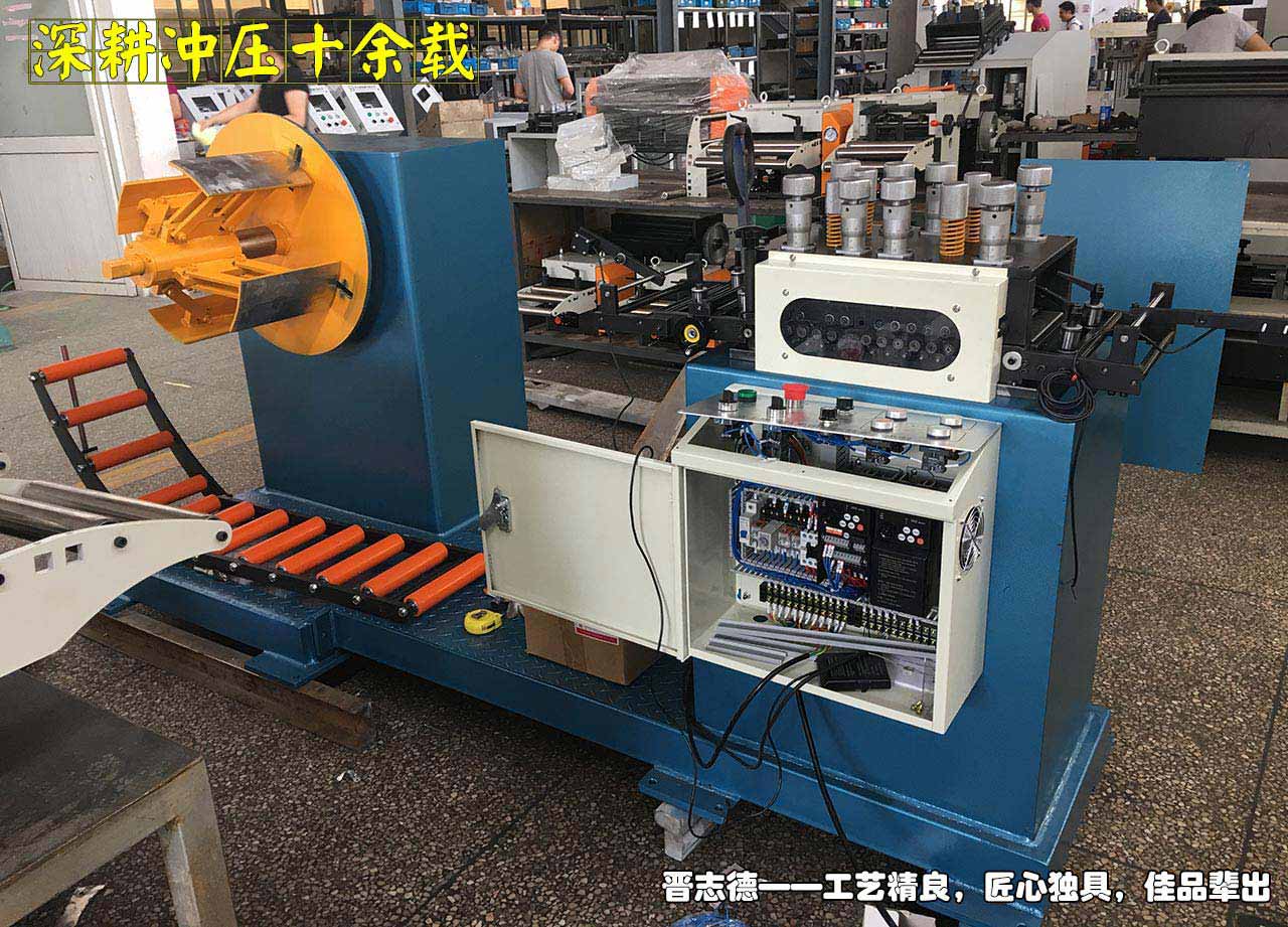 沖床送料機(jī)設(shè)備佳品輩出